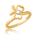 Lustrous Daisy Ring